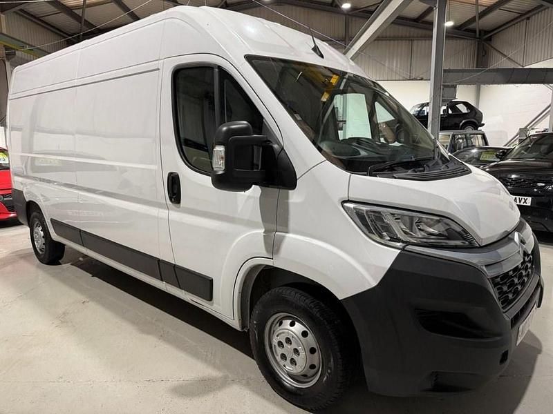 Used Citroën Relay 140 HP (102 kW) 2023 White Van