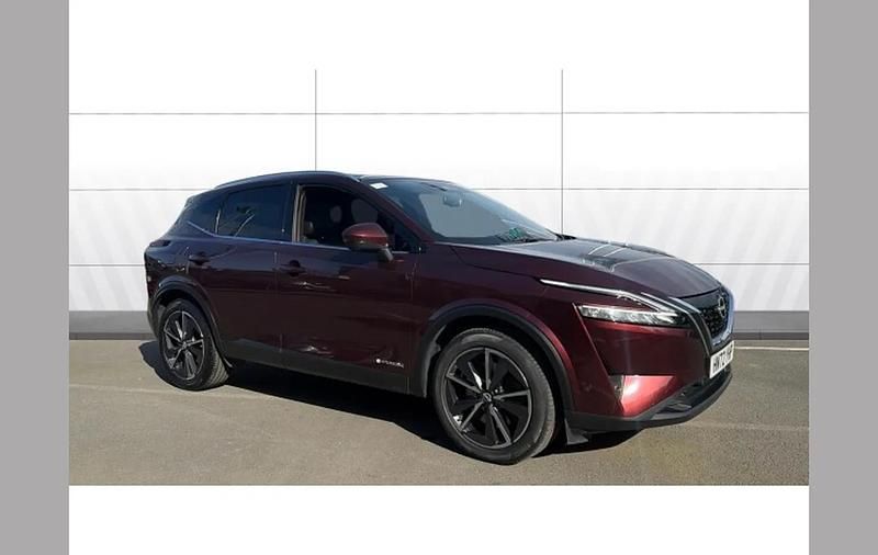 Used Nissan Qashqai Tekna 190 HP (139 kW) 2023 Red SUV