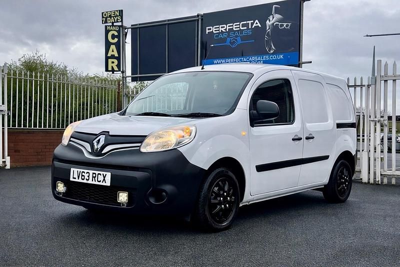Used Renault Kangoo 2013 White MPV