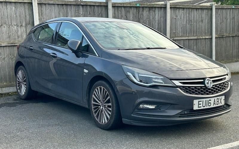 Used Vauxhall Astra Elite 150 HP (110 kW) 2016 Grey Hatchback