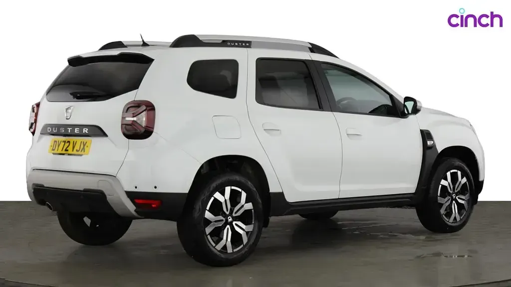 Used Dacia Duster Prestige 150 HP (110 kW) 2022 White SUV