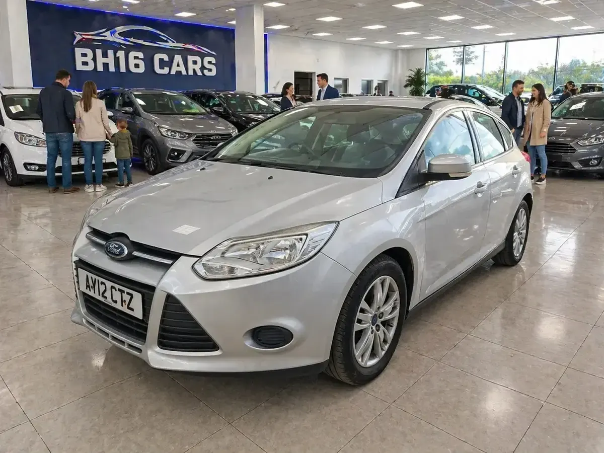 Usado Ford Focus 2012 Prateado Citadino