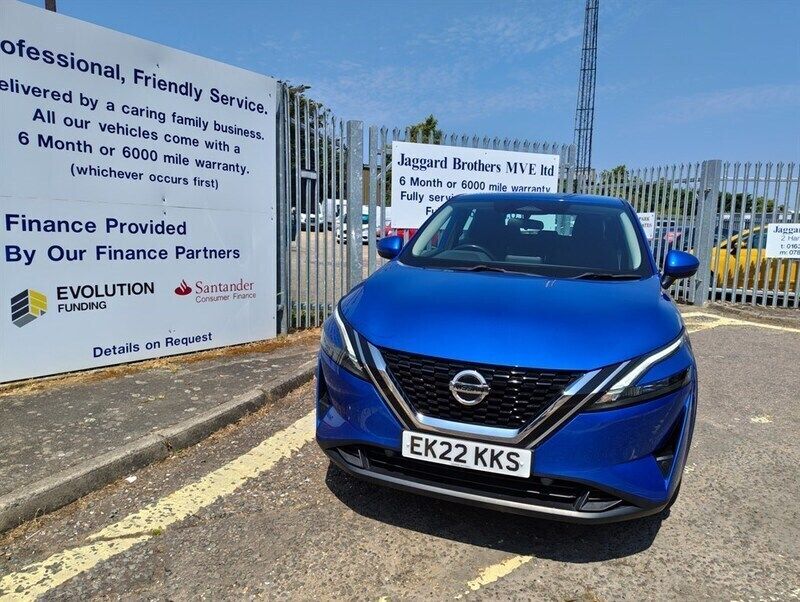 Blue Used 2022 Nissan Qashqai Acenta Premium SUV | £17,695 (Fair price) - Image 1/4