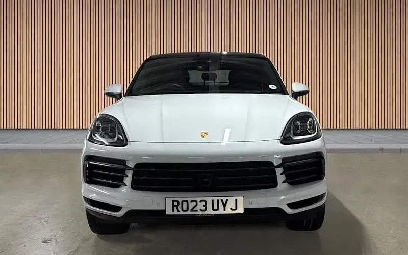 Used Porsche Cayenne Platinum Edition 462 HP (339 kW) 2022 SUV