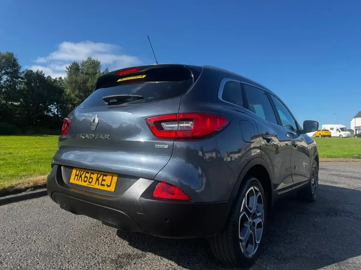 Used Renault Kadjar Dynamique 110 HP (80 kW) 2016 Grey SUV