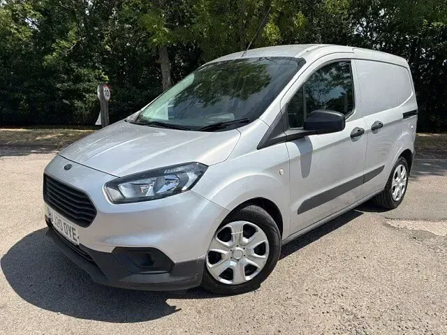 Used Ford Transit Courier Trend 100 HP (73 kW) 2020 Silver Van