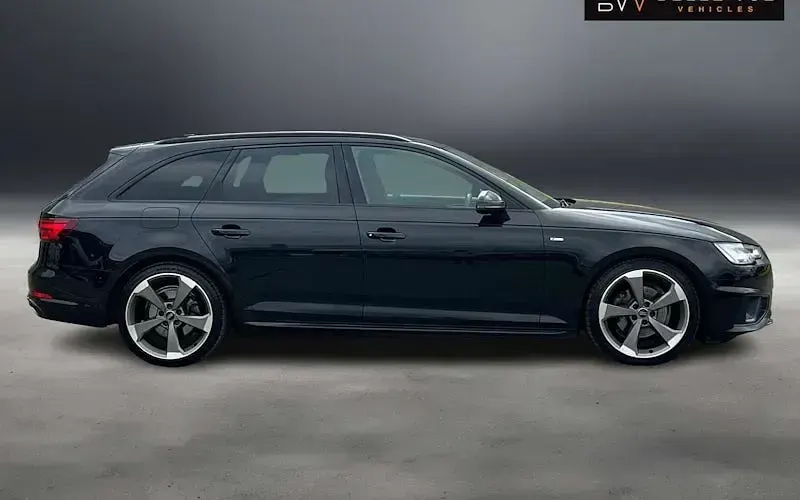 Used Audi A4 Black Edition 190 HP (139 kW) 2019 Black Estate