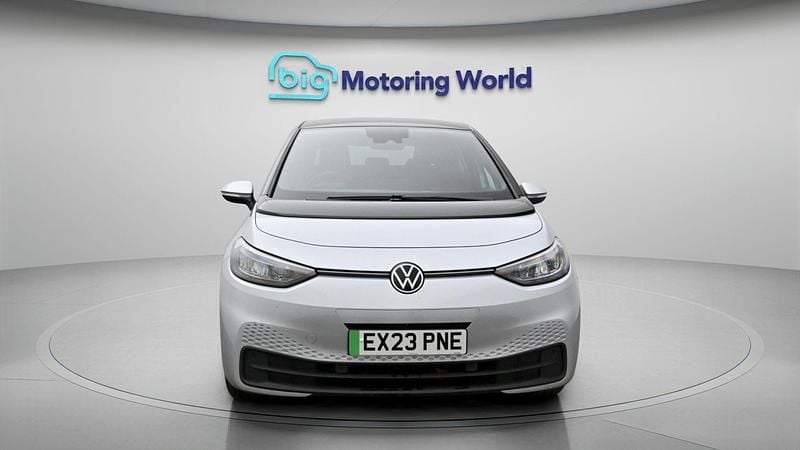 Used VW ID.3 Pro Performance 150 kW (204 HP) 2023 Silver Hatchback