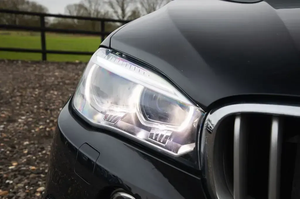 Used BMW X5 Comfort Edition 381 HP (280 kW) 2016 Black SUV