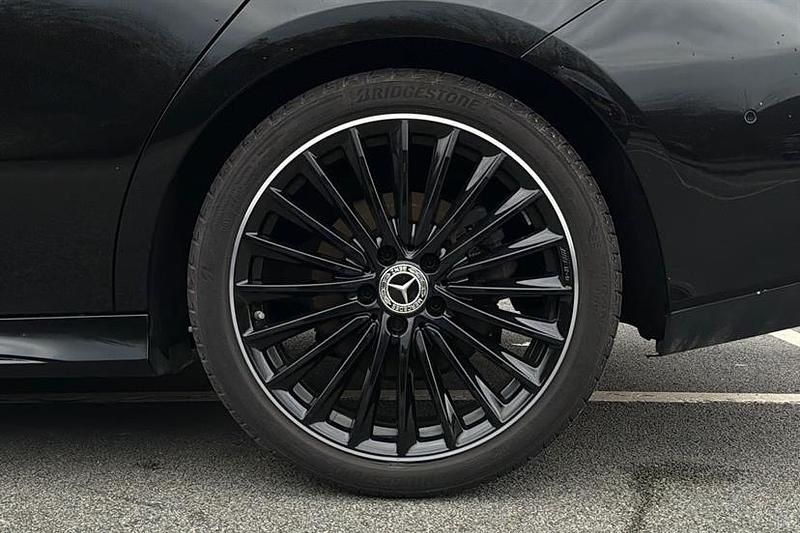 Used Mercedes CLA220 AMG Line Premium Plus 190 HP (139 kW) 2025 Black Sedan