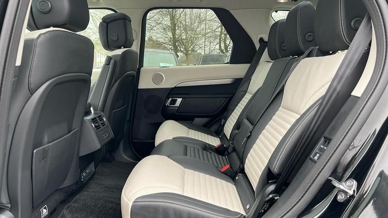 Used Land Rover Discovery 5 HSE Dynamic 350 HP (257 kW) 2025 Black SUV