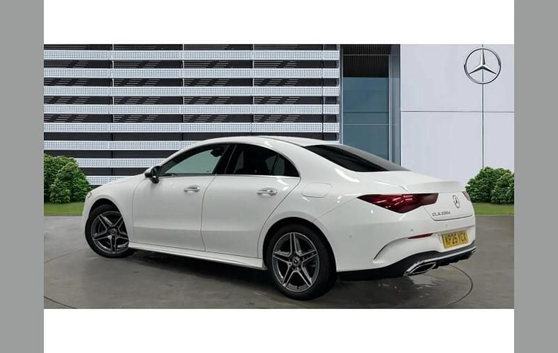 Used Mercedes CLA220 Executive 190 HP (139 kW) 2025 White Sedan