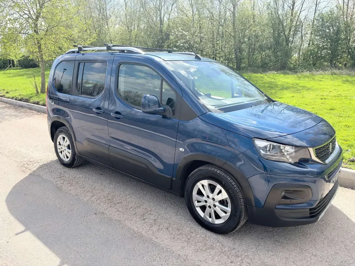 Used Peugeot Rifter Allure 2020 Blue MPV