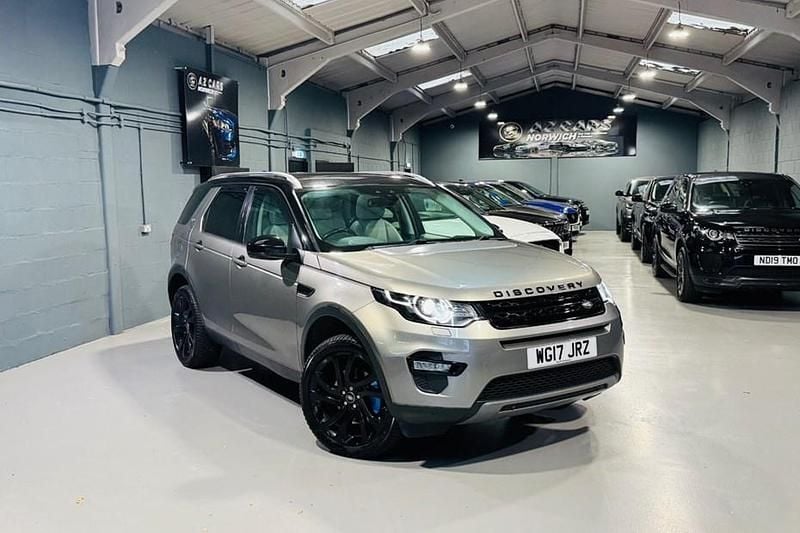 Silver Used 2017 Land Rover Discovery Sport HSE SUV | £10,495 (Good price) - Image 1/1