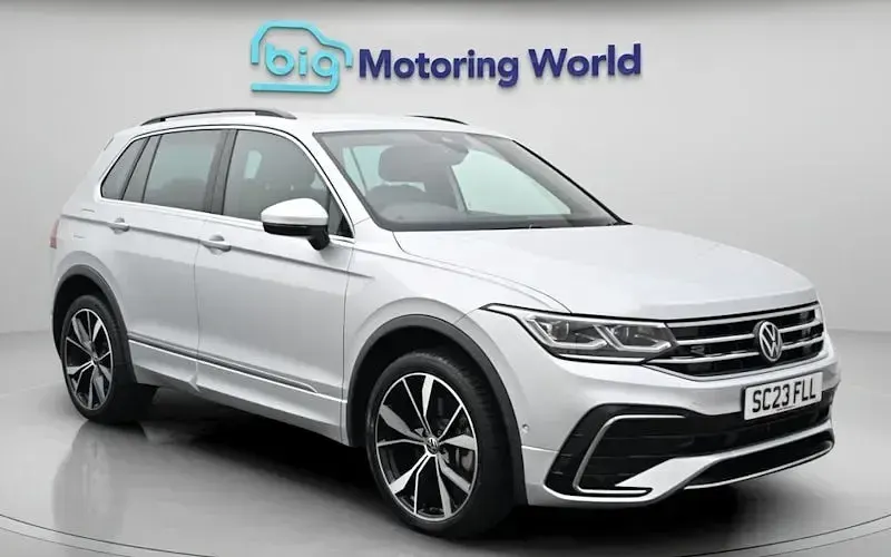 Used VW Tiguan R-line 245 HP (180 kW) 2023 SUV