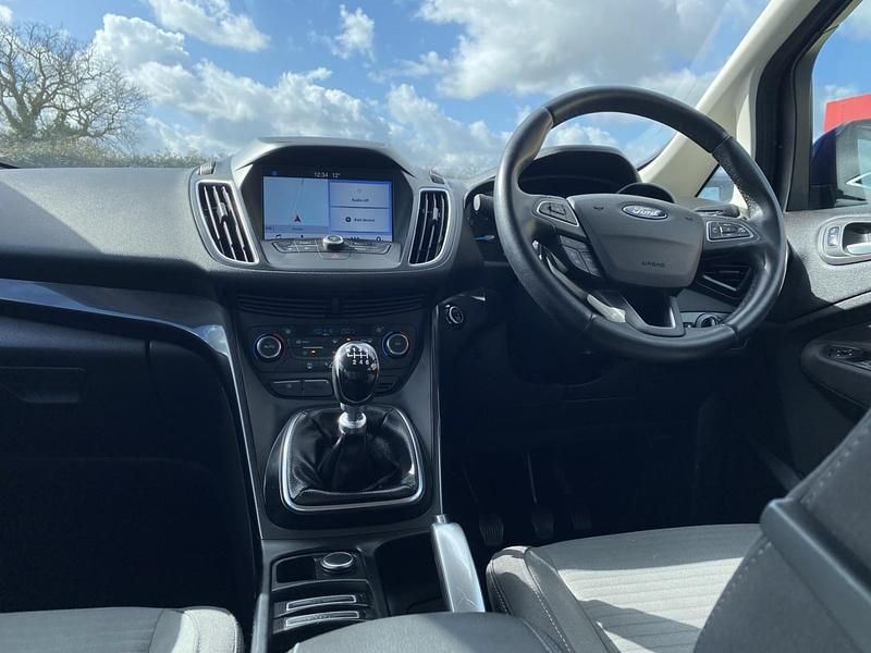 Używany Ford C-MAX Titanium 2017 Niebieski Minivan