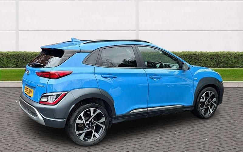 Used Hyundai Kona Premium 120 HP (88 kW) 2021 Blue SUV