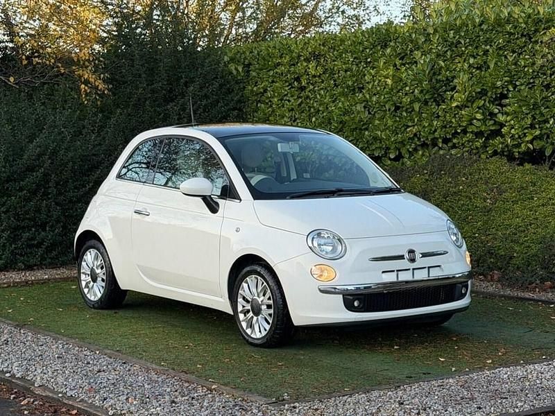 White Used 2015 Fiat 500 Lounge Hatchback | £3,995 (Super price) - Image 1/4