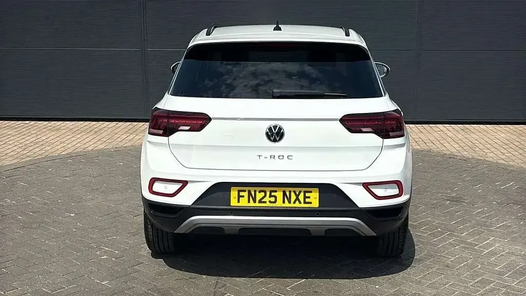 Used VW T-Roc Match 115 HP (84 kW) 2025 White SUV