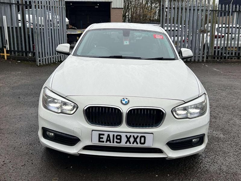 Used BMW 118 2019 White Hatchback