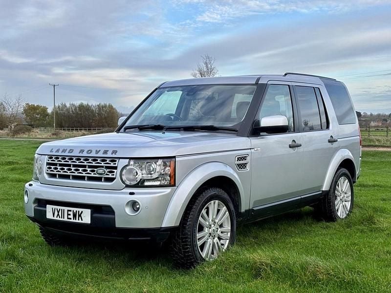 Silver Used 2011 Land Rover Discovery 4 SUV | £12,995 (Fair price) - Image 1/4