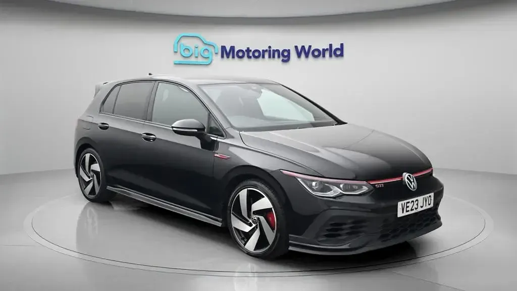 Used VW Golf VIII GTI Clubsport 300 HP (220 kW) 2023 Hatchback