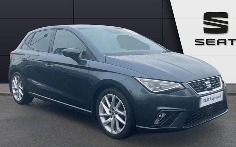 Used 2025 Seat Ibiza FR Hatchback | £13,135 (Good price) - Image 1/4