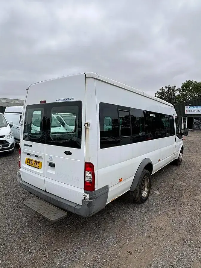 Used Ford Transit 115 HP (84 kW) 2011 White Van
