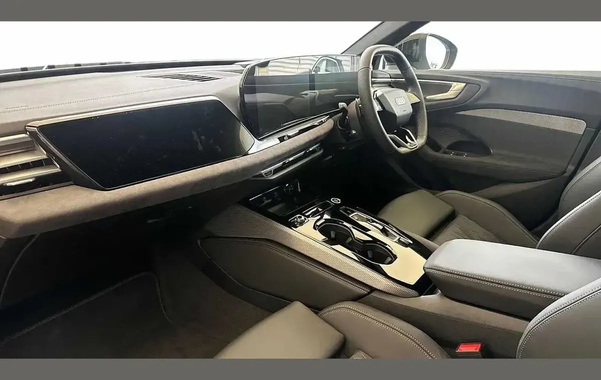 New Audi A5 Comfort 204 HP (150 kW) 2026 White Estate