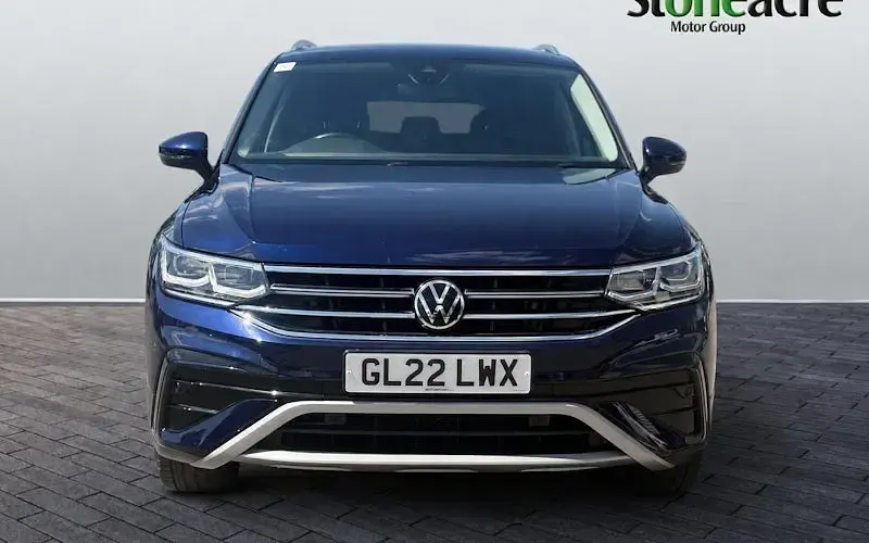 Used VW Tiguan Allspace Elegance 150 HP (110 kW) 2024 Blue SUV