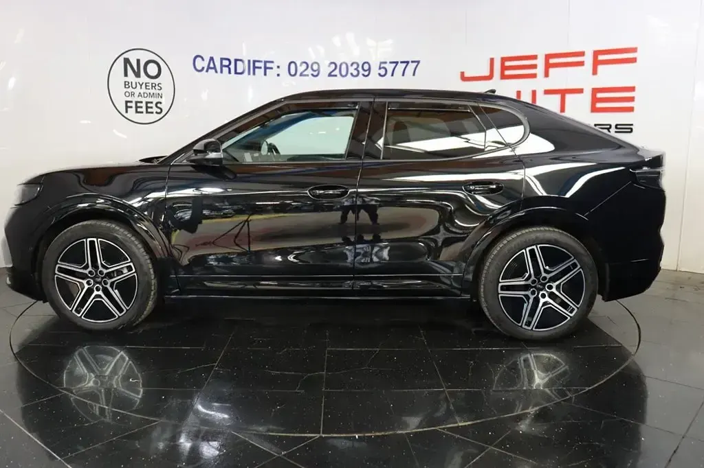 Used Ford Capri Extended Range 250 kW (340 HP) 2025 Black SUV