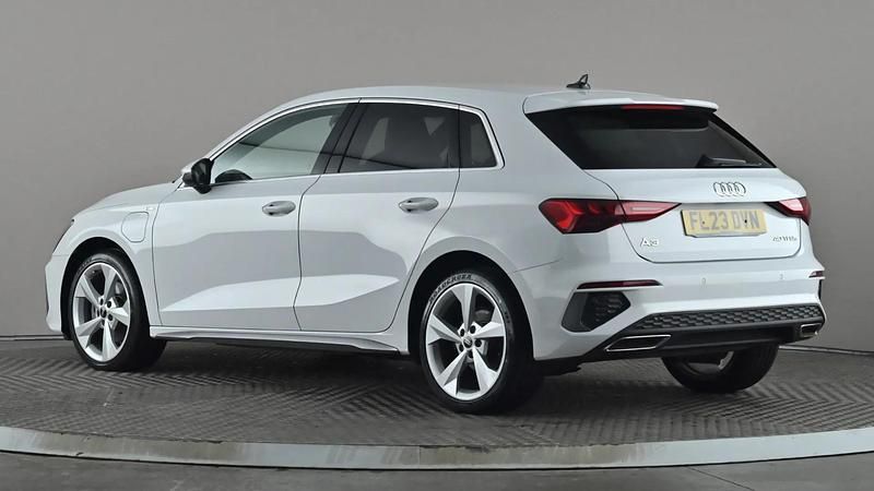 Used Audi A3 e-tron S-Line 204 HP (150 kW) 2023 White Hatchback
