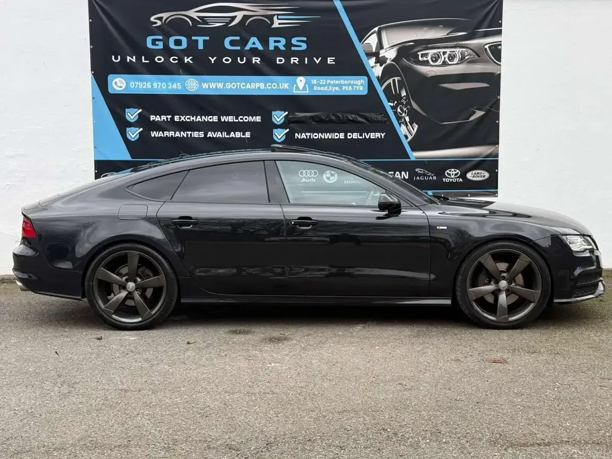 Used Audi A7 Advanced 2014 Black Hatchback