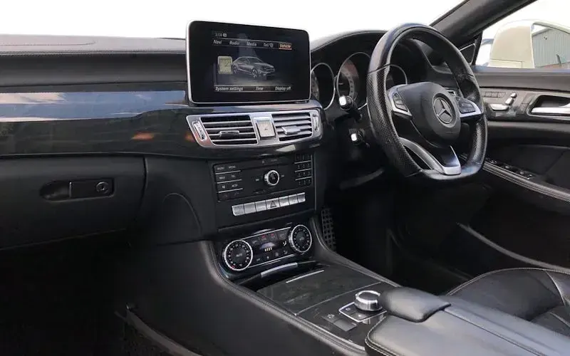 Used Mercedes CLS350 AMG Line Premium Plus 258 HP (189 kW) 2016 White Coupe
