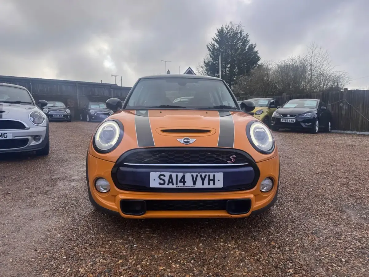 Begagnad Mini Cooper S Hatch 2014 Orange Halvkombi