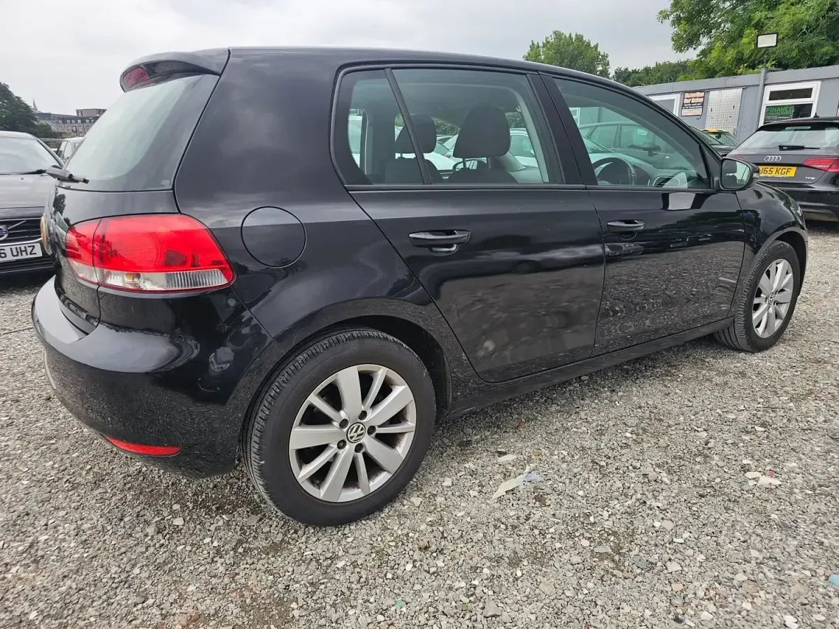 Used VW Golf VI Match 122 HP (89 kW) 2011 Black Hatchback