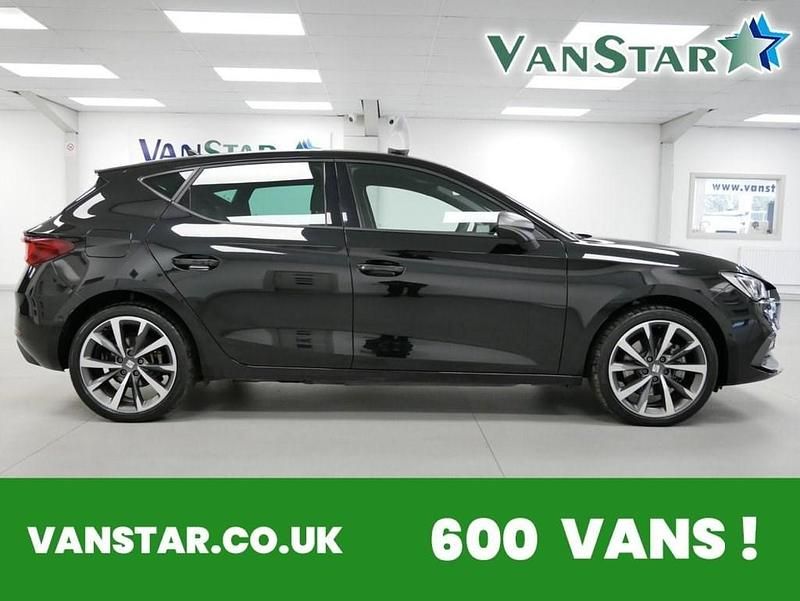 Black Used 2021 Seat Leon FR Sport Hatchback | £17,689 (Fair price) - Image 1/4