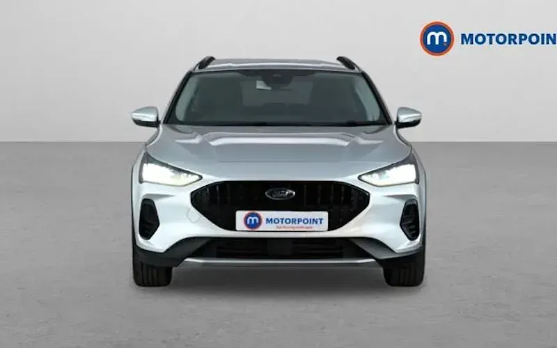 Used Ford Focus Active 125 HP (91 kW) 2023 Silver Hatchback