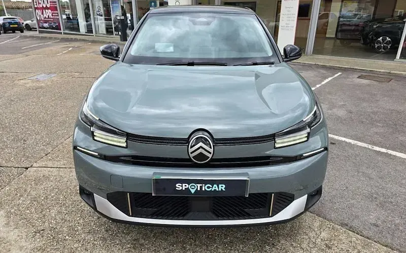 Used Citroën e-C4 114 kW (156 HP) 2026 Hatchback
