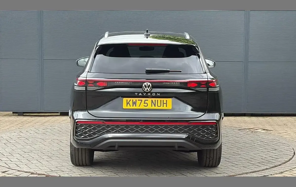 New VW Tayron R-line 193 HP (141 kW) 2026 Black SUV