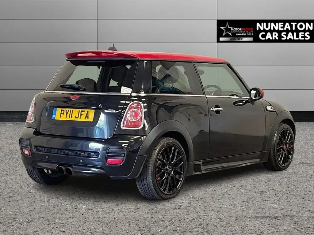 Used Mini John Cooper Works Hatch 211 HP (155 kW) 2011 Black Hatchback