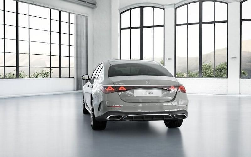 New Mercedes E200 AMG Line Premium 204 HP (150 kW) 2025 Sedan