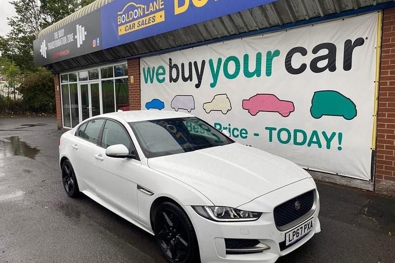 White Used 2018 Jaguar XE Ingenium Sedan | £8,999 (Super price) - Image 1/1