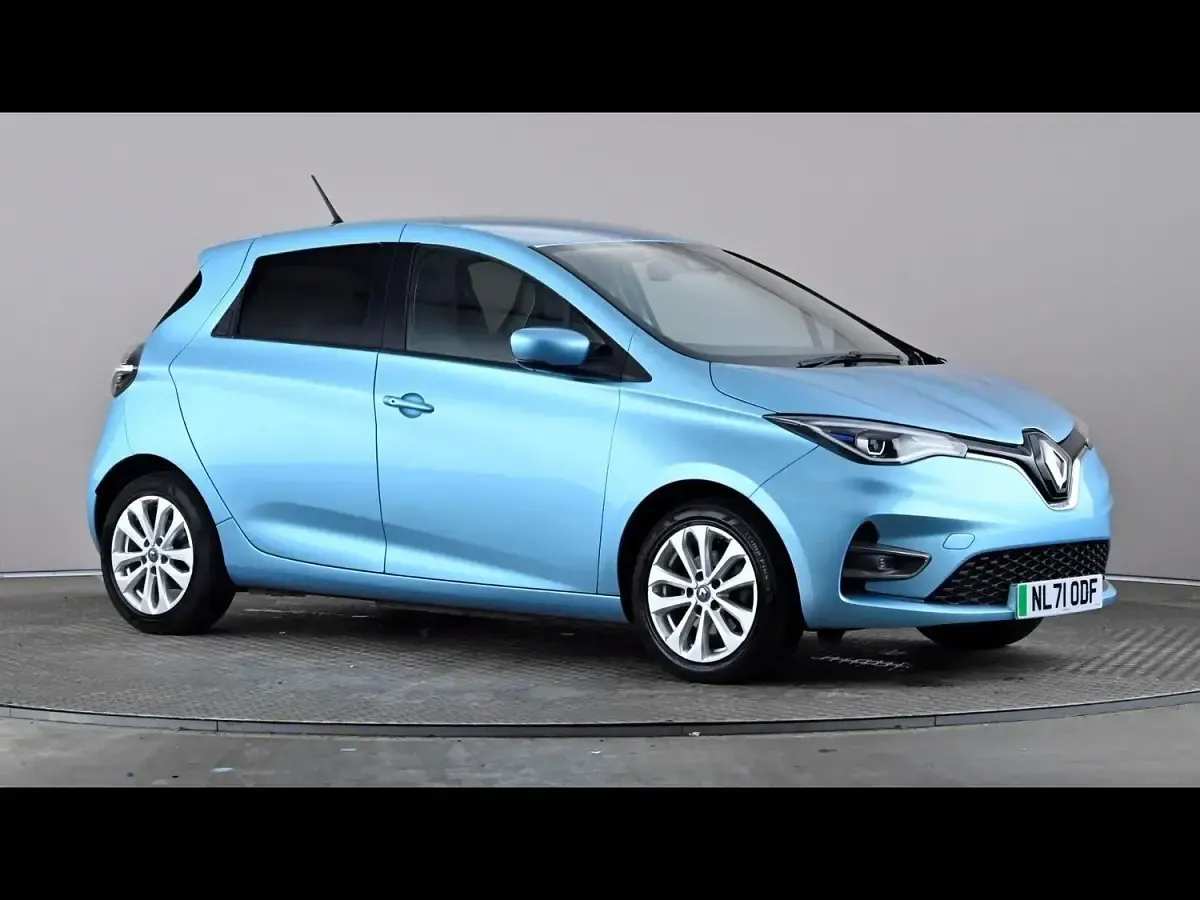Used Renault Zoe Iconic 80 kW (109 HP) 2021 Hatchback