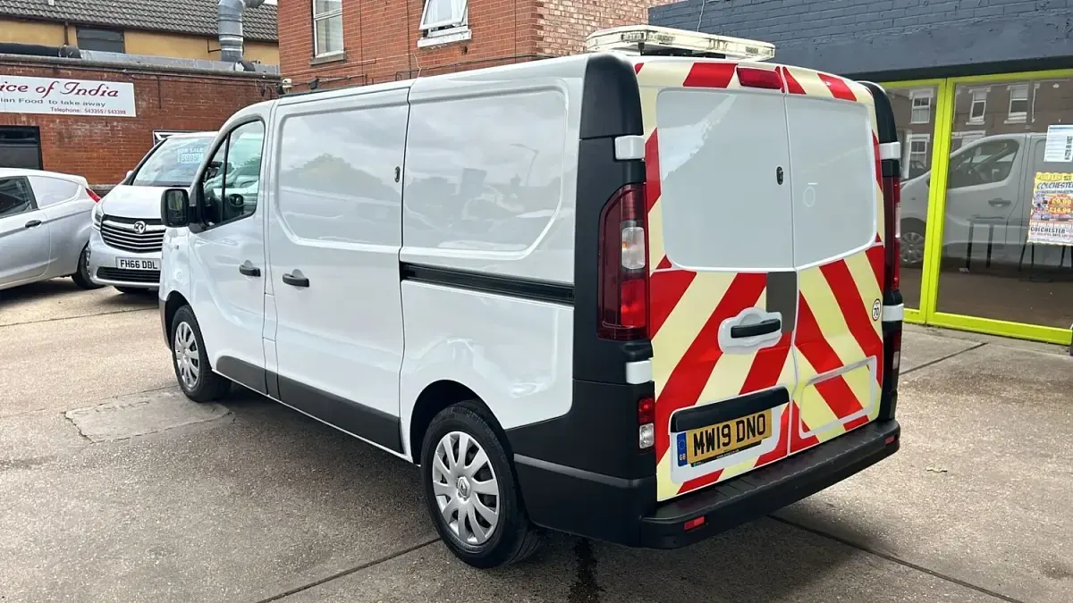 Used Renault Trafic Business 2019 White MPV