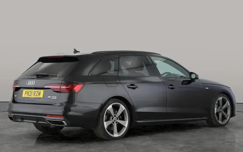 Used Audi A4 Black Edition 265 HP (194 kW) 2021 Black Estate