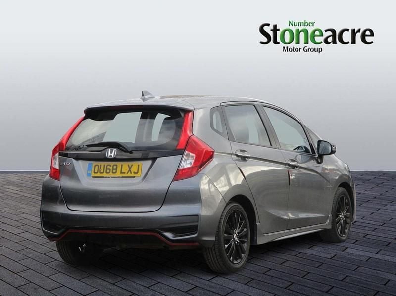 Used Honda Jazz Sport 130 HP (95 kW) 2018 Grey Hatchback