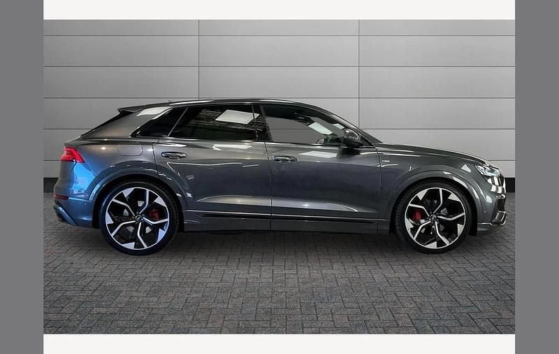 Used Audi Q8 S-Line 340 HP (250 kW) 2023 Grey SUV