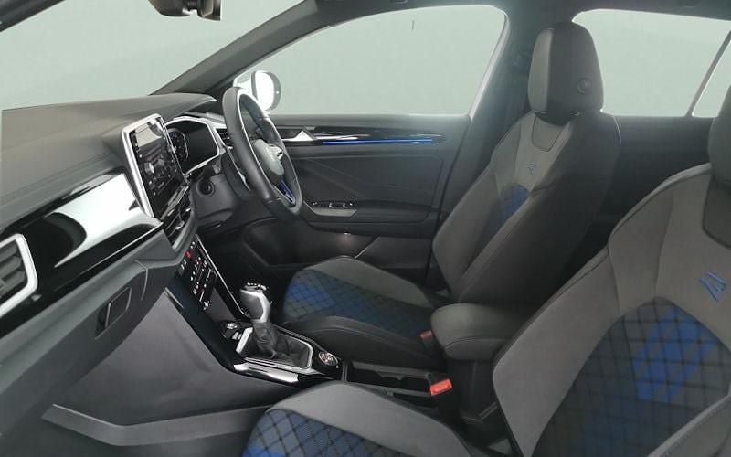 Used VW T-Roc R 300 HP (220 kW) 2025 SUV