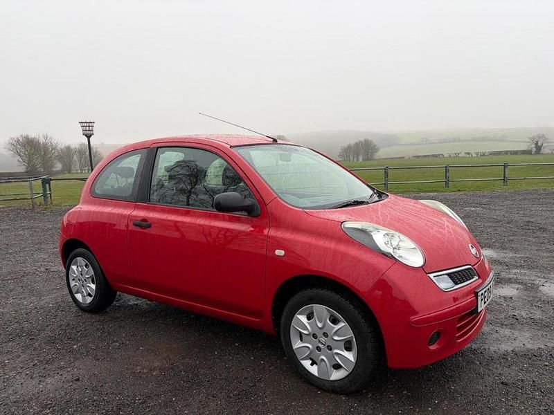 Used Nissan Micra Visia 86 HP (63 kW) 2009 Red Hatchback